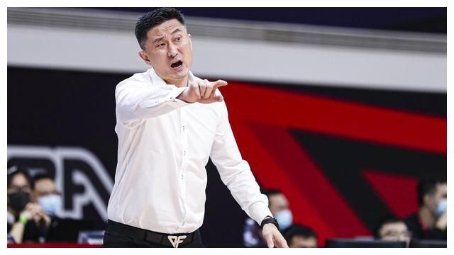 两个美女互脱内衣吃奶